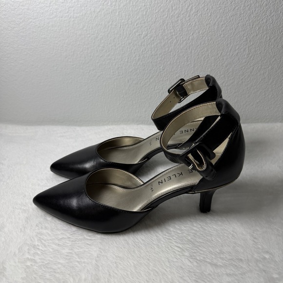 Anne Klein Fabulist Pointed Toe Pump Black Leather Size 7 M Mid Heels Shoes - Picture 3 of 8
